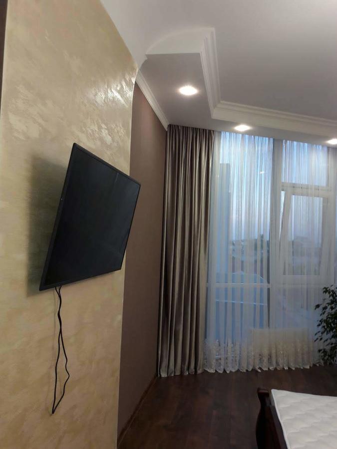 Apartment On Velyka Arnauts'Ka Str オデッサ エクステリア 写真